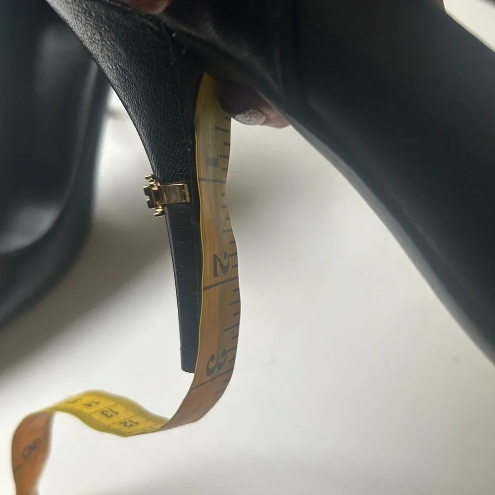 Tory Burch Bernice Leather Pointed Toe Logo Charm High Heels Pumps Shoes